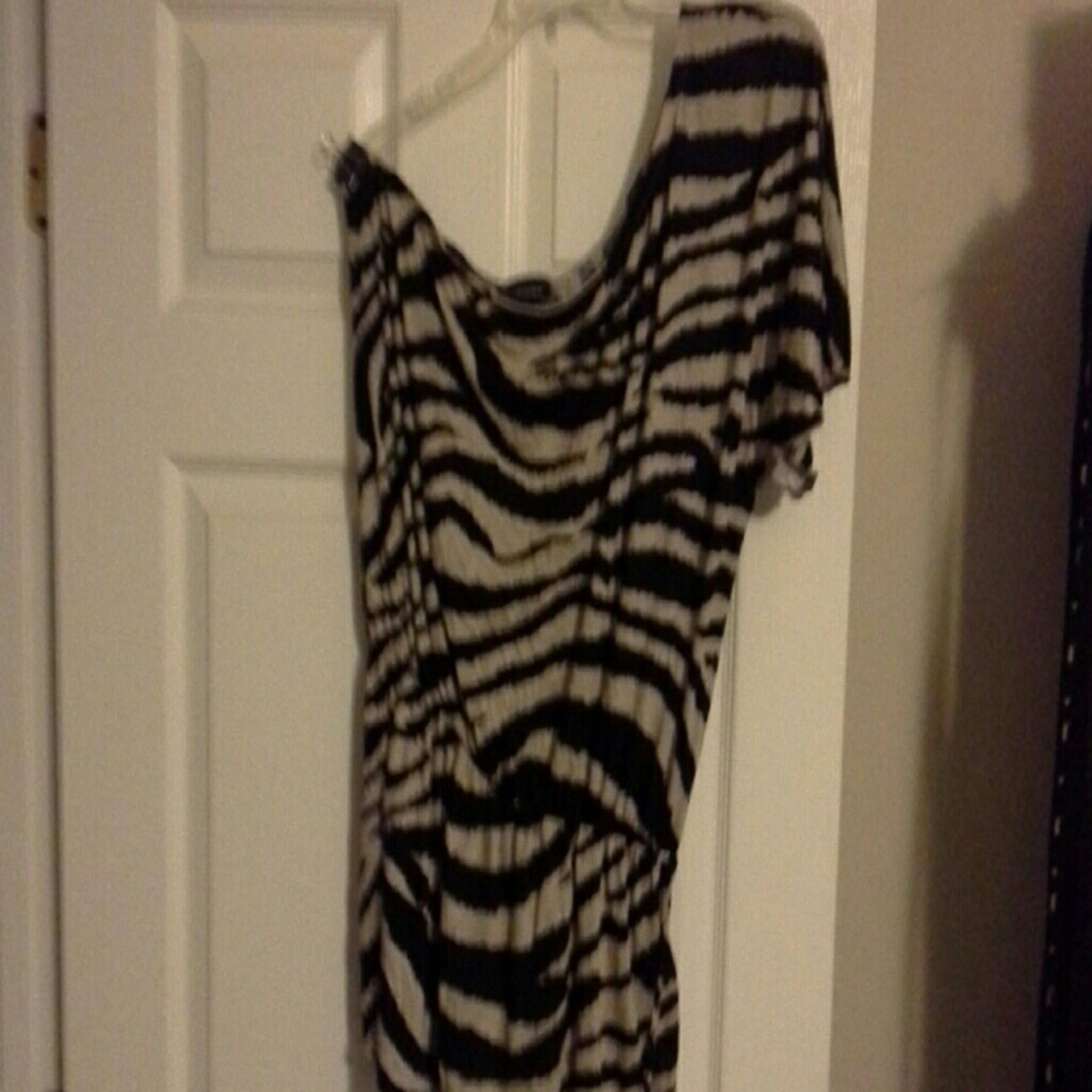 Black and tan one shoulder shirt; elastic in waist